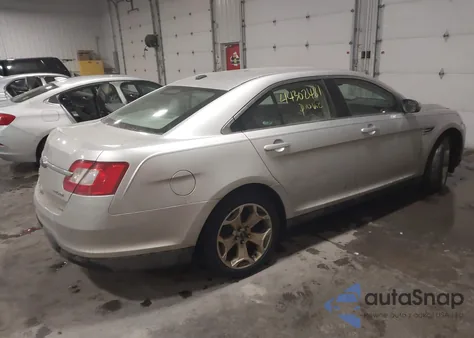 2010 Ford Taurus Sel z USA, uszkodzony, nr VIN 1FAHP2HW7AG161527